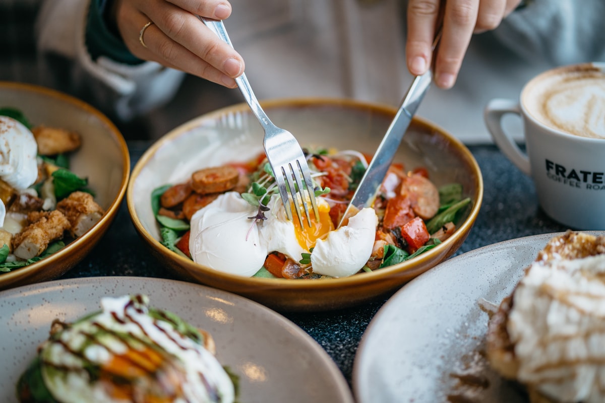 Mealcomboguide Team